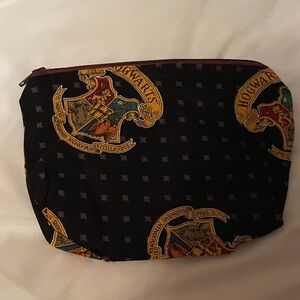 Hogwarts Black Pouch